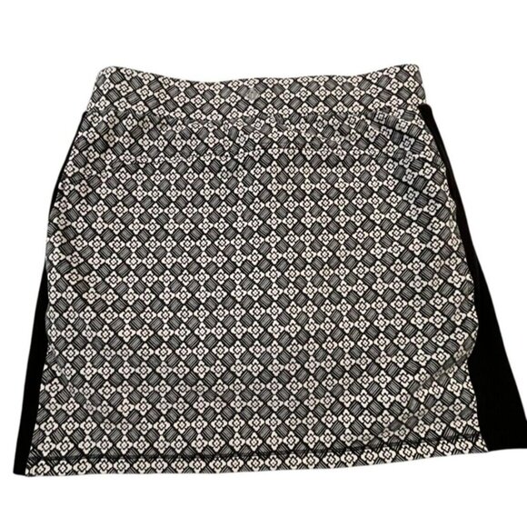 T by Talbots Everyday Stretch Skirt – Flower Geo Print – Size Medium - Picture 4 of 8